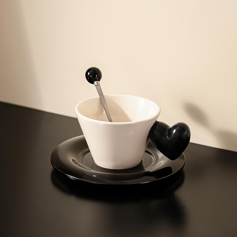 300ml Ceramic Love Love Coffee Cup Saucer Spoon Vintage Heart Mug Breakfast Milk Mug Afternoon Tea Flower Tea Coffee Cup Gifts