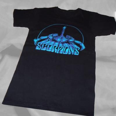 1979 Scorpions Lovedrive Retro Rare Black T-Shirt Unisex T-Shirt Graphic Tee