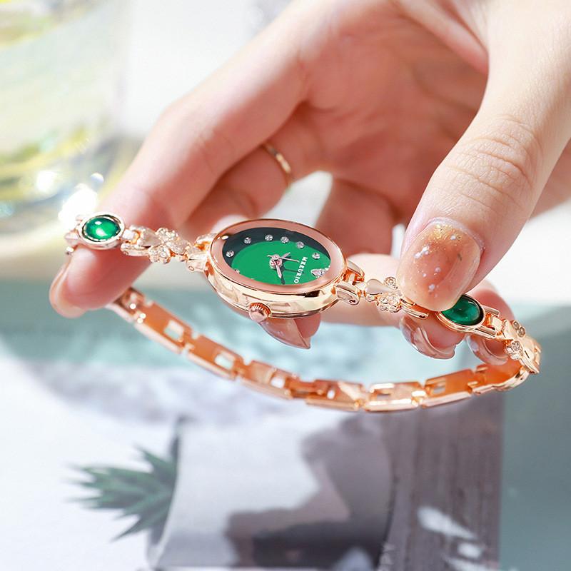 Elegant Ladies Watch With Green Gemstone Dial Quartz Movement For Casual Wear