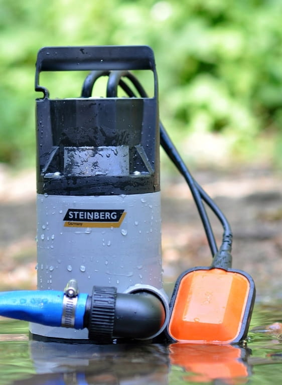 Submersible dirty water pump 1100 W 14000 LH