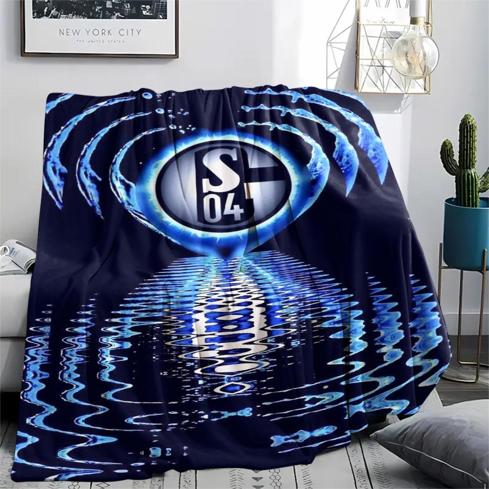 1 ks Flísová deka s potiskem Schalke 04, Vysoká kvalita, Pohodlná pro všechna roční období, Domácí dekorace, Teplo a pohodlí, Perfektní jako vánoční dárky147