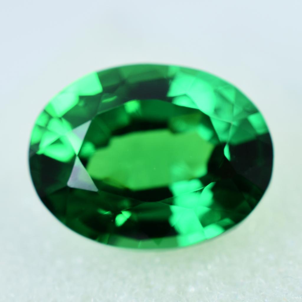 9 Ct Tsavorite Garnet Ceylon Loose Gemstones Oval Excellent Cut AAA