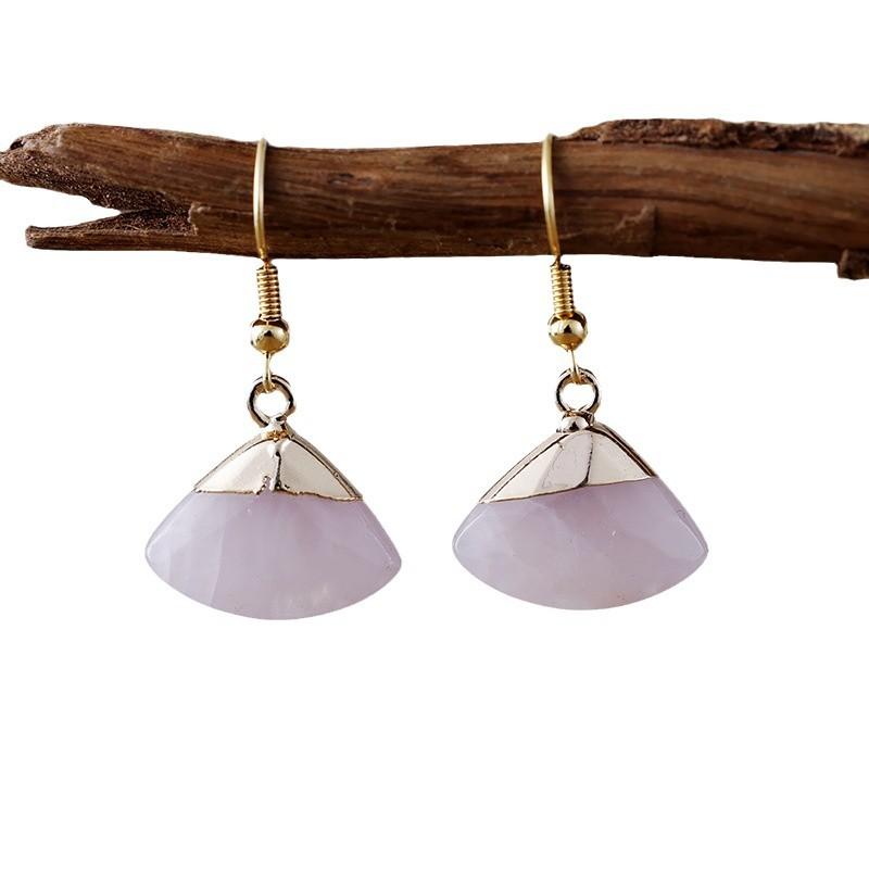 Simple and sweet natural stone fan earrings, studs, light luxury jewelry earrings.