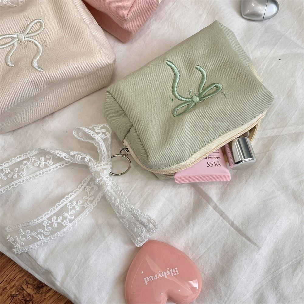 3D Bowknot Bowknot Storage Bag Portable Multifunctional Cosmetics Bag Large Capacity Sanitary Napkin Organizer Girls