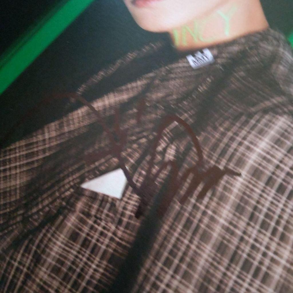 [USED] ATEEZ OUTLAW All-Signed Album