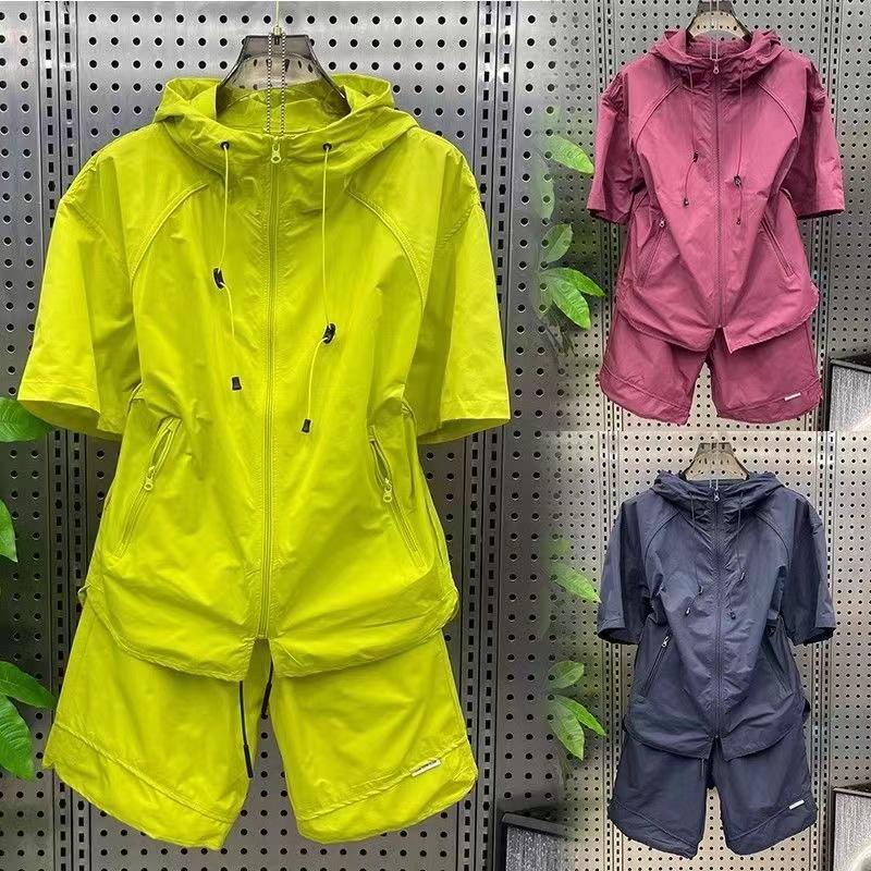 Sommer Herren Freizeit Kapuzen Schnelltrocknend Eis Seide Set Kurzarm Shorts Paar Jugend Koreanisch Locker Zweiteiliges Set