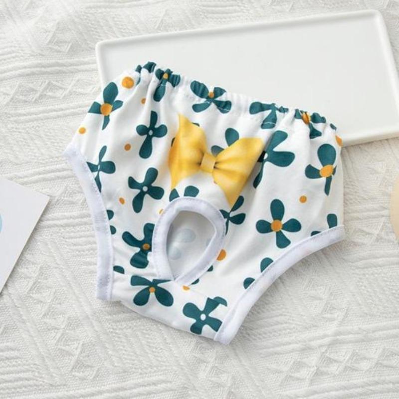 Pet Menstrual Pants Comfortable Absorbent Dog Diapers Prevent Mess Cartoon Patterned Breathable Shorts Underwear Princess Pet Panties Dog Clothes