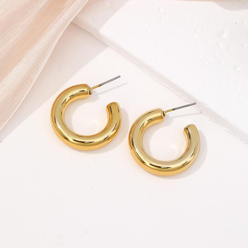 Creative gold stud earrings light luxury earrings niche design sense gold stud earrings high sense earrings jewelry accessories