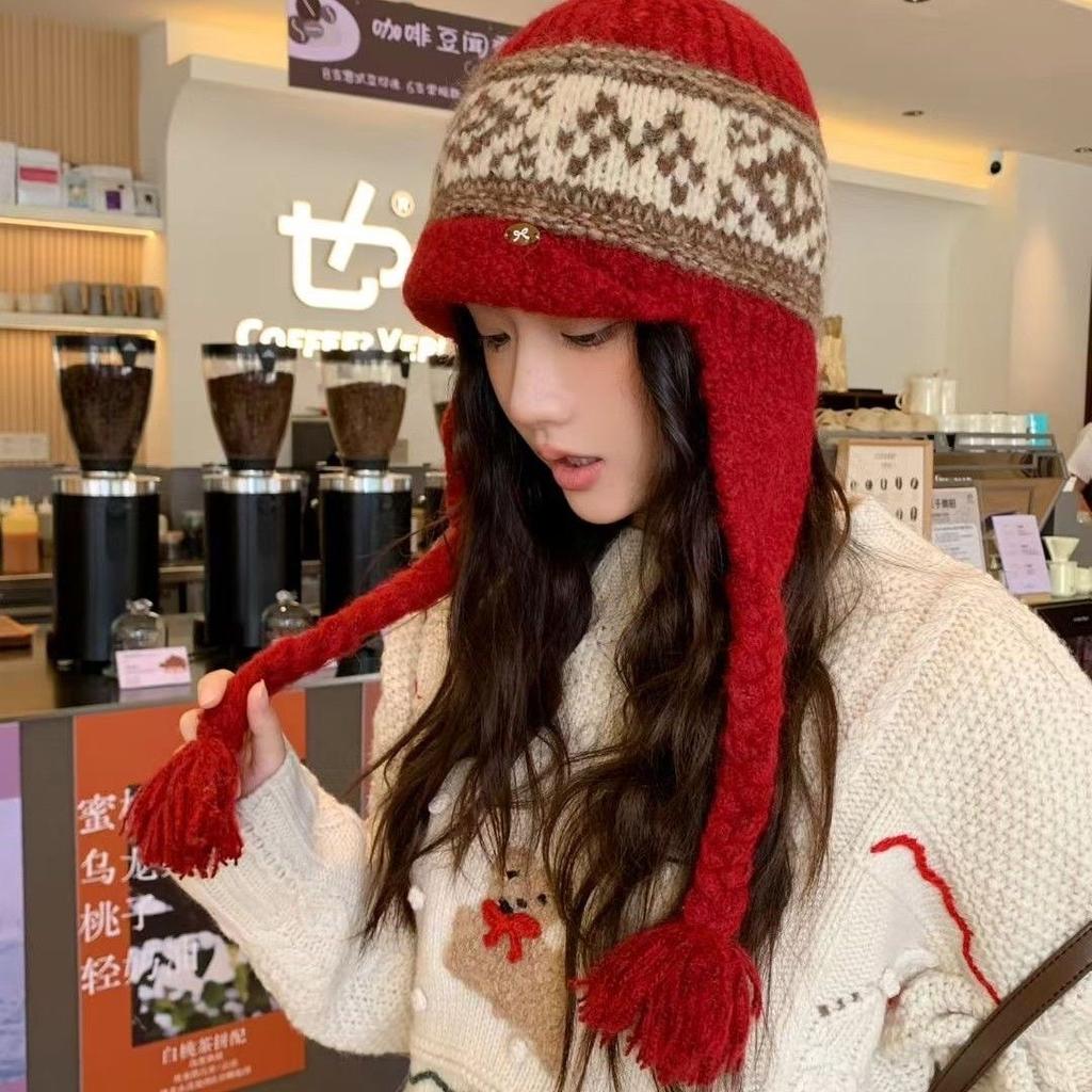 Korea purchasing Dongdaemun new ethnic style striped color matching wool hat warm ear protection show face little Lei Feng hat women