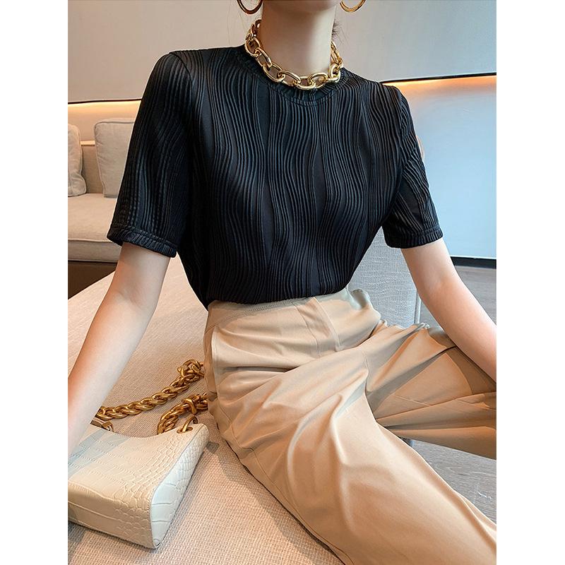 

In Stock: Women s Summer Short Sleeve Round Neck Loose Fit T-shirt - Skin-friendly and Fashionable M