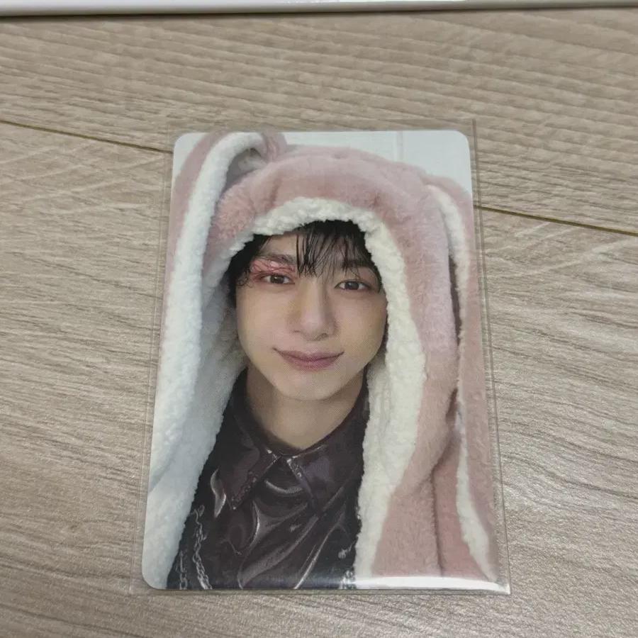 

Monsta X Хёнвон Дин Сцена Withmuu Фотокарточка