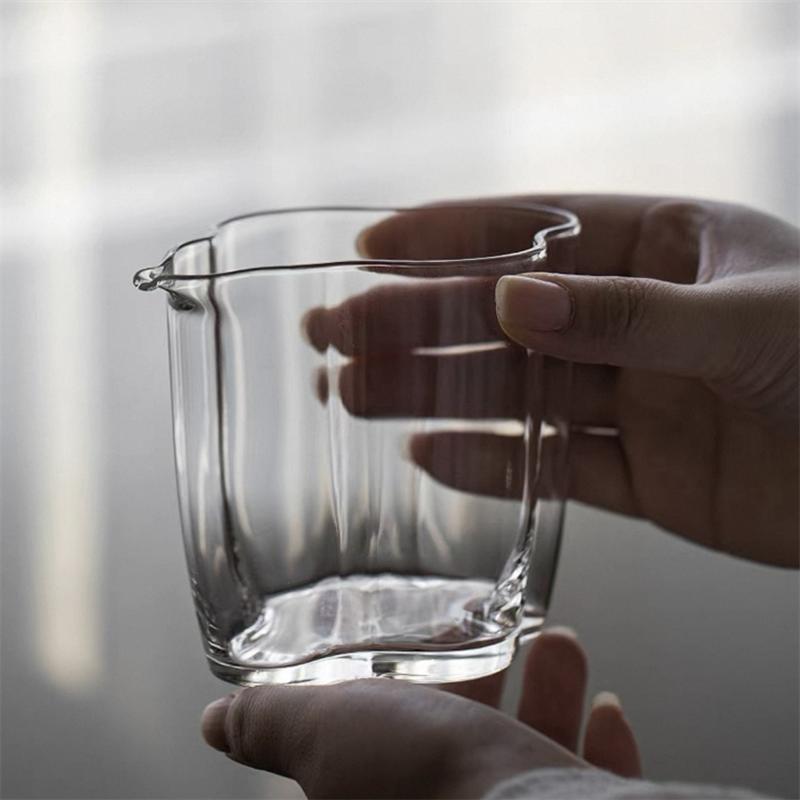 350ml Cloud Shape Glass Tea Pitcher Fair Cup Chahai Tea Ceremony Serving Tea Cup Kung Fu Tea Set Accessorie Coffee Pot