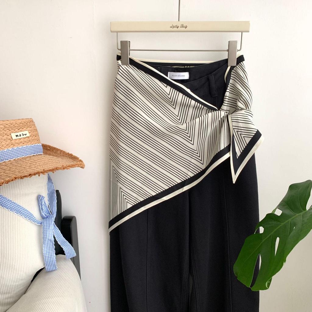 Korean Cashew Flower Triangular Scarf: Women's Layered Accessory Waist Belt Decoration