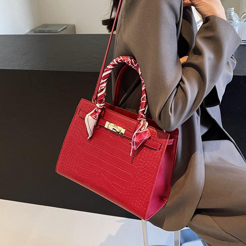 2025 Spring New Stone Pattern Solid Color Simple Retro Large Capacity Styling Single Shoulder Oblique Span Texture Women's Bag