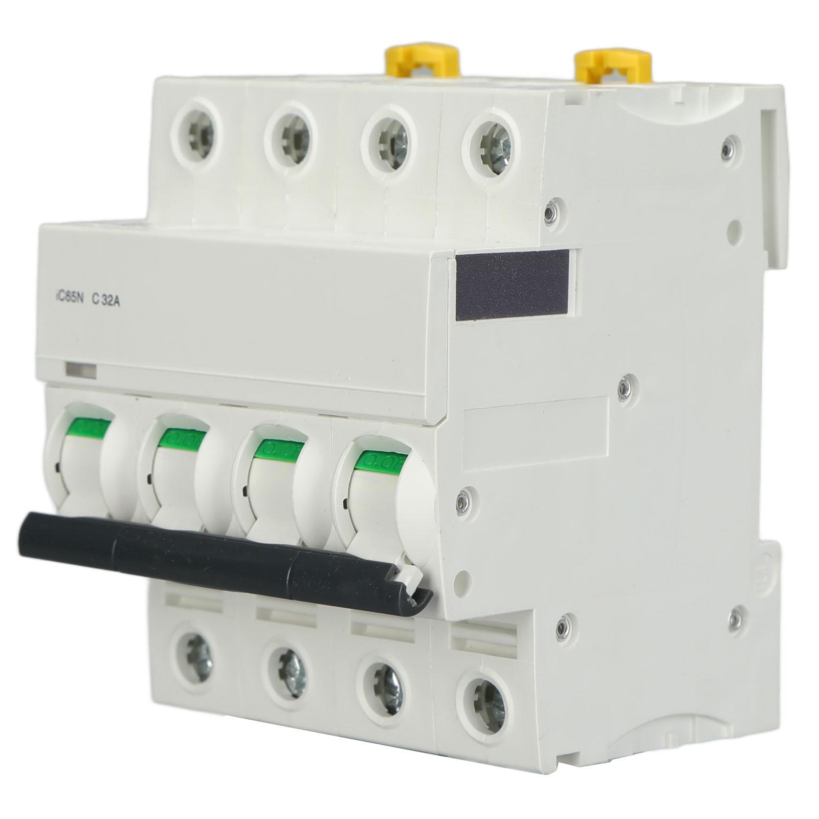 

Circuit Breaker MCB 4P Low Voltage DIN Rail Mount AC 400V 32A for Home Equipment