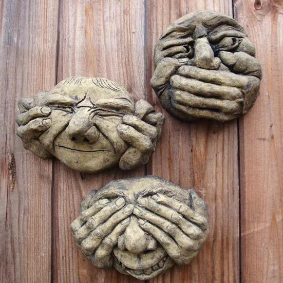 Funny Tree Face Outdoor No Hear No See No Speak Face Statue Garden Tree Hugger Yard Art Decorations for Home Wall Fences Door