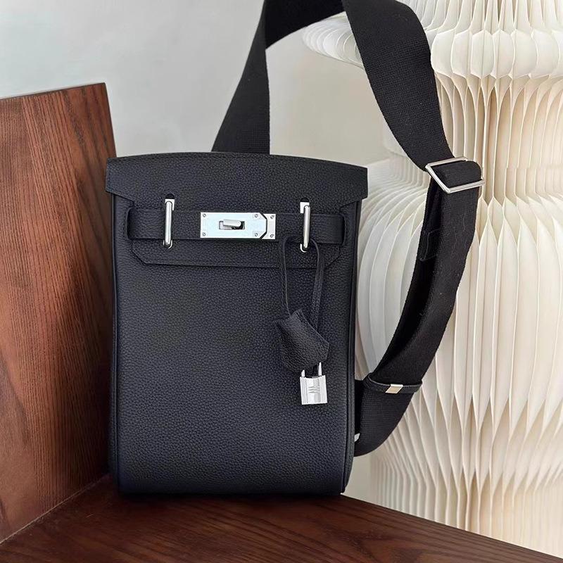 Nová taška unisex náprsní taška vysoce kvalitní prvotřídní hovězí kůže přes rameno crossbody taška dojíždění ledvinka ženy