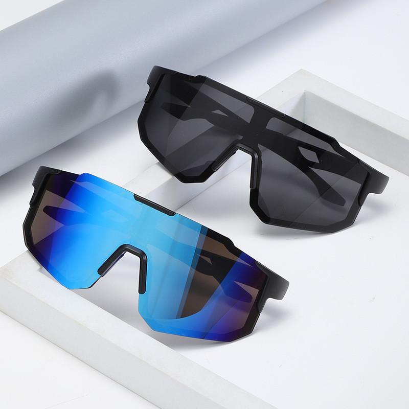 

2Pcs Outdoor Cycling Sports Glasses High-definition Men s Sunglasses UV Resistant Sunglasses Hiking and Running Goggles