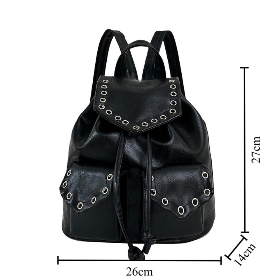 Black Backpacks for Women Soft Leather Rivet Waterproof Backpack Trendy Women School Bags Girl Travel School Back Bags Bagpack