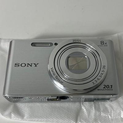 Sony Cyber-shot DSC-W830 Silver 20.1MP Digital Camera 8x Zoom