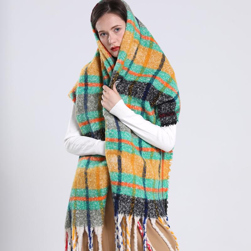 NEW Luxury Cashmere Women Plaid Scarf Winter Warm Shawl and Wrap Bandana Pashmina Long Tassel Female Foulard Thick Blanket
