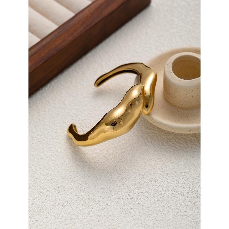 Hot-selling collection of bracelets: Irregular cross-ring open bracelets, niche and lightweight luxury design, women's bracelets