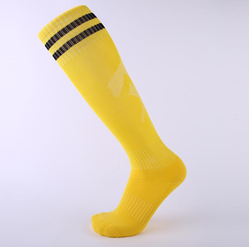 Fabrikpreis Mann Strapazierfähig Individuelles Design Griffige Socken Anti-Rutsch Jugend Fußball Kompression Lang Sport Mann Junge Socken