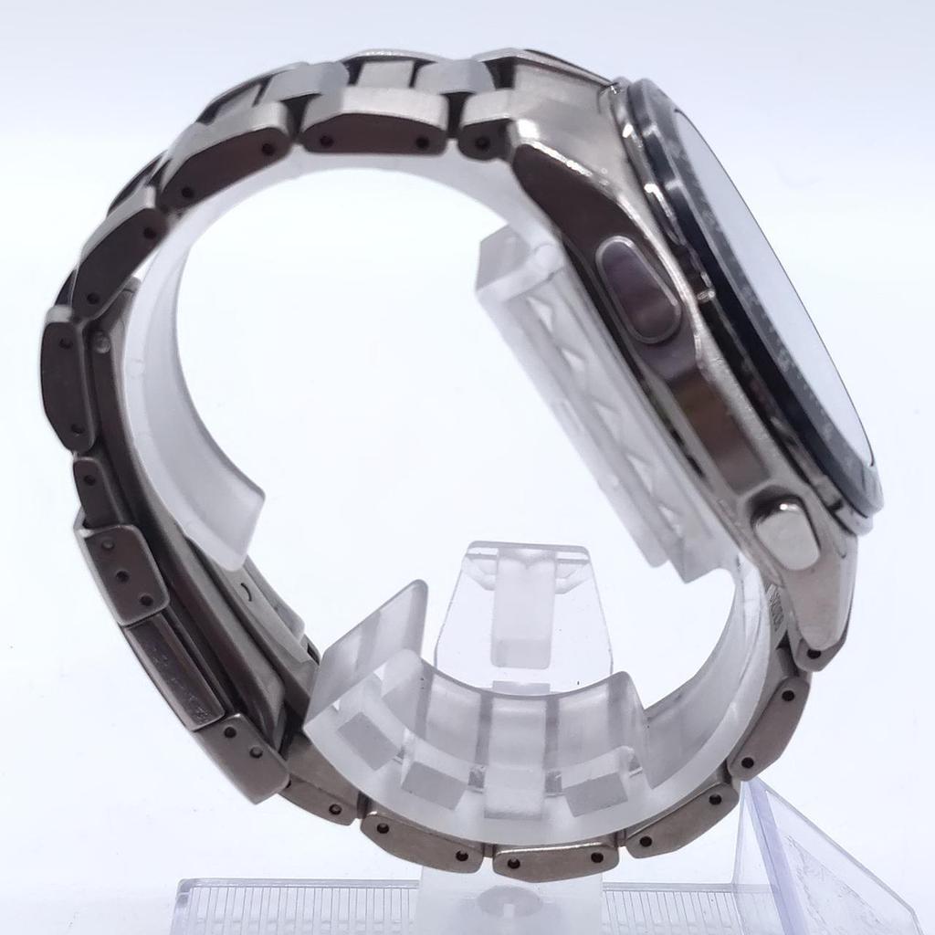 Used CASIO OCEANUS OCW-M800 Solar Radio-Controlled Watch
