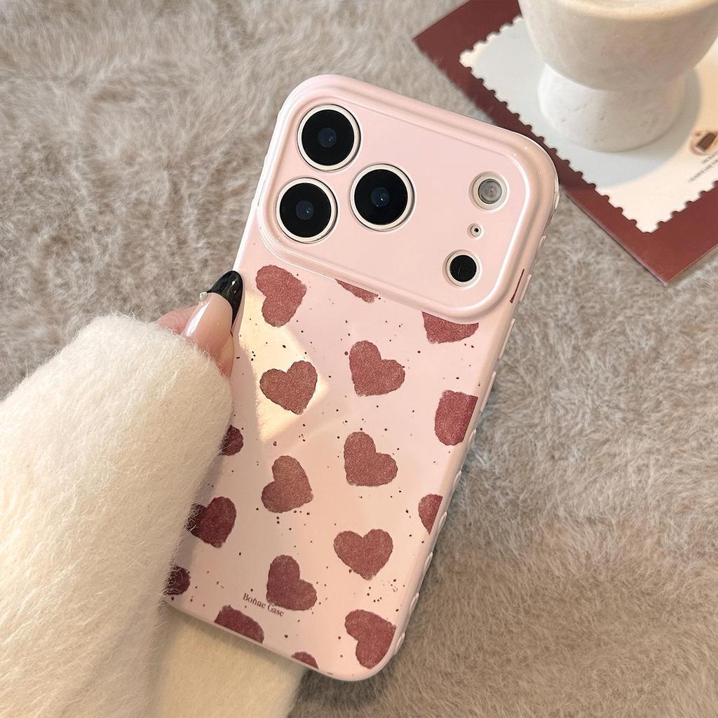 Creative Burgundy Heart-Shaped Phone Case for iPhone 17 and iPhone 17 Pro Max
