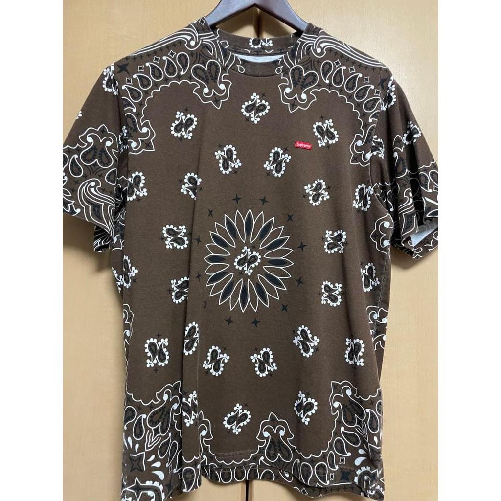 Used Bandana print brown T-shirt (red logo)