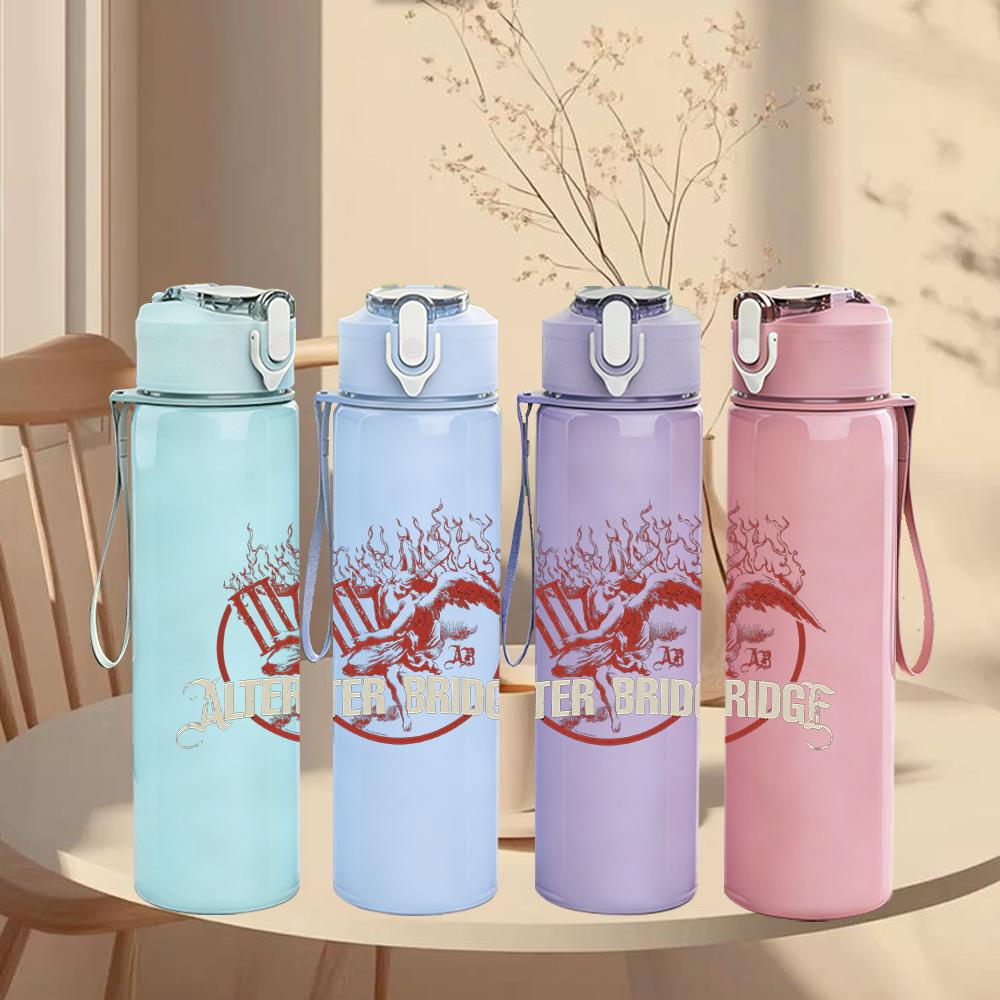 1PC Faint redhead band sketch print 750ml colorful plastic sports water bottle leakproof pop up lid with straw for outdoor work home use