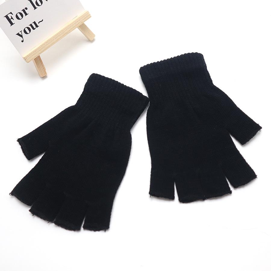 

Skull Claw Half-Finger Knit Gloves for Writing & Masquerade - Winter Warm Halloween Accessory One Size