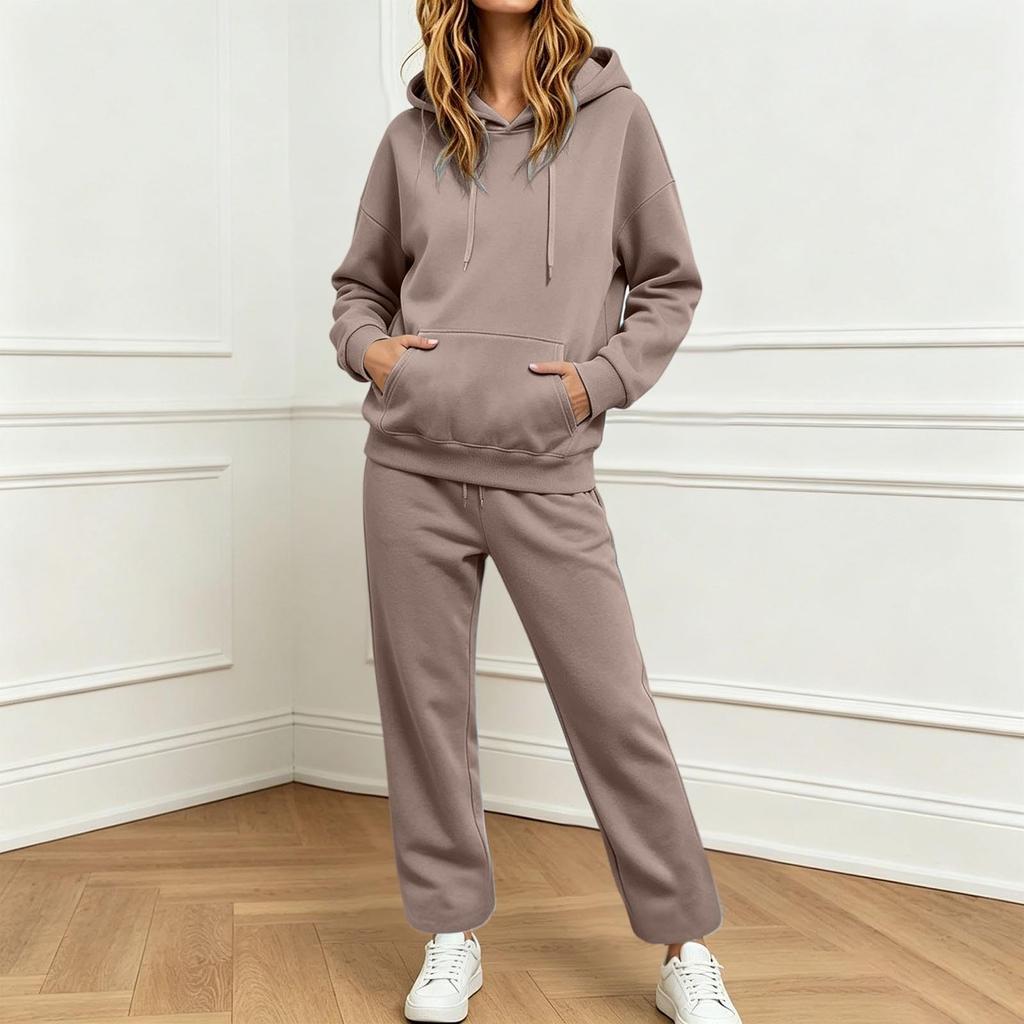 Women's Sweatsuit - Loose Fit Hoodie and Straight Leg Sweatpants Set for Casual Everyday Wear