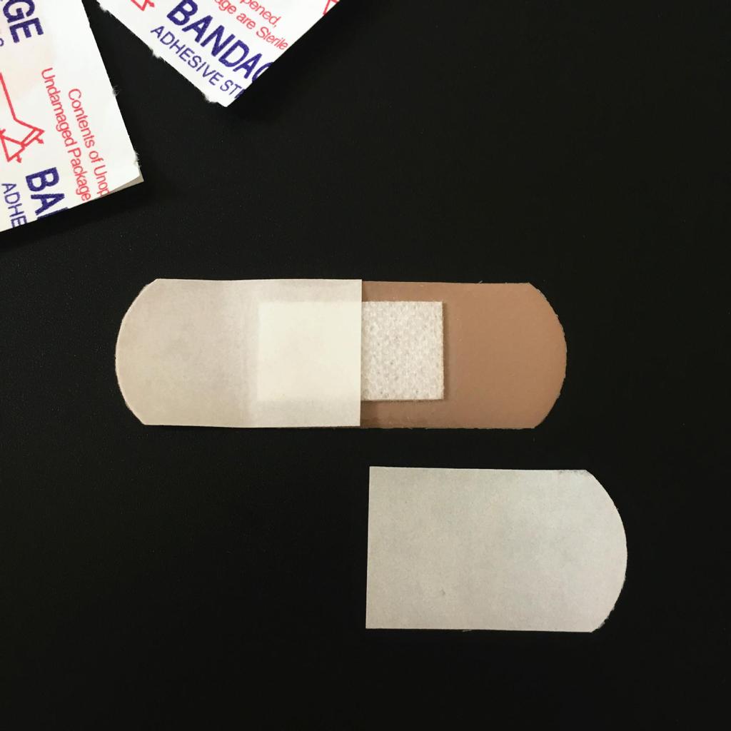 Skin Tone Disposable Band-Aids: Individually Wrapped Breathable Wound Plasters