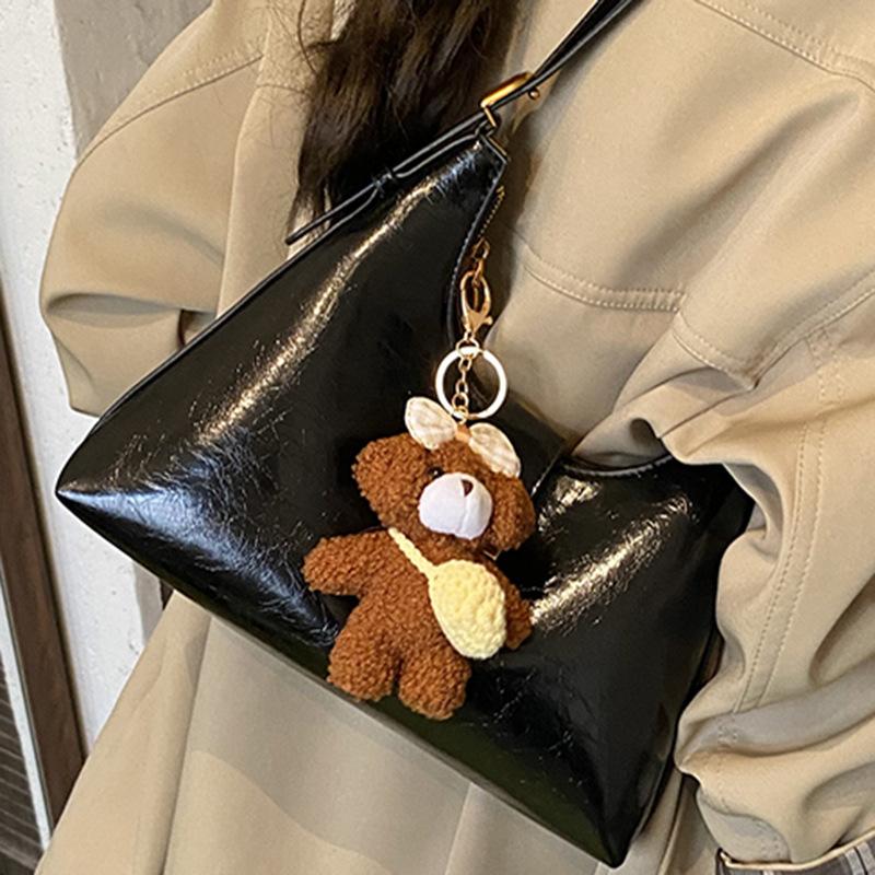 French retro shoulder bag underarm 2025 new foreign style texture solid color handbag European and American retro small square bag