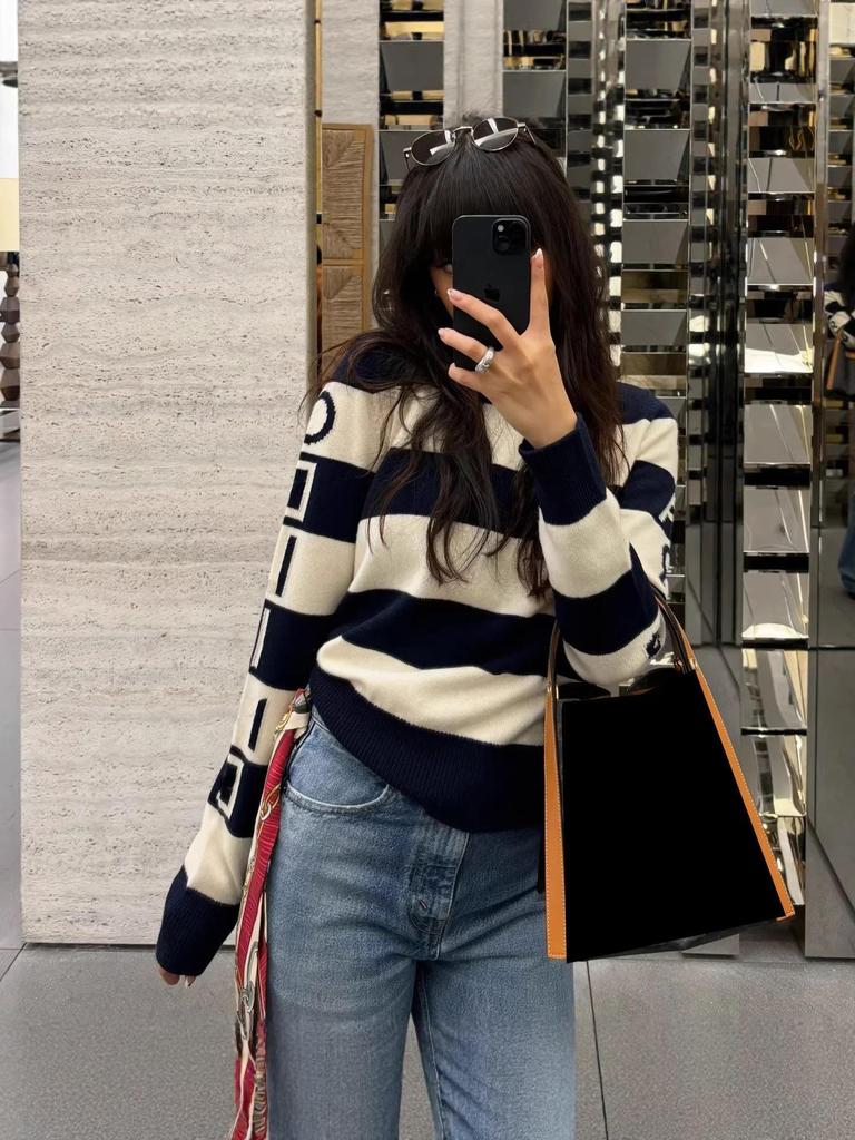 Women's Celebrity Style Color Block Striped Letter Knit Sweater - Round Neck, Long Sleeve, Versatile Pullover for Autumn/Winter