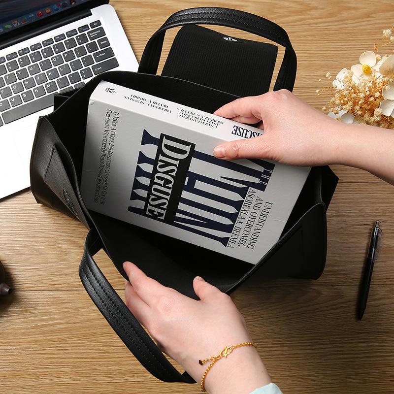 A4 Leather Business Document Briefcase - Large Capacity Custom Bag