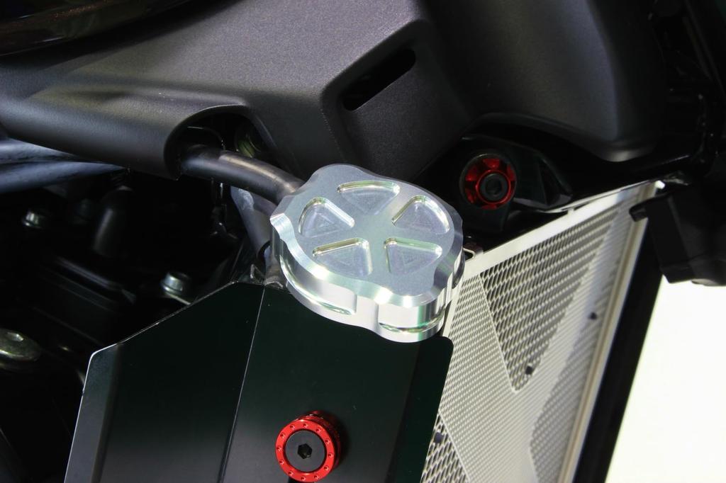 POSH 132315-03 Motorcycle Supplies Aluminum Machine Radiator Cap Z900RS/CAFE (21-23 Years), Silver