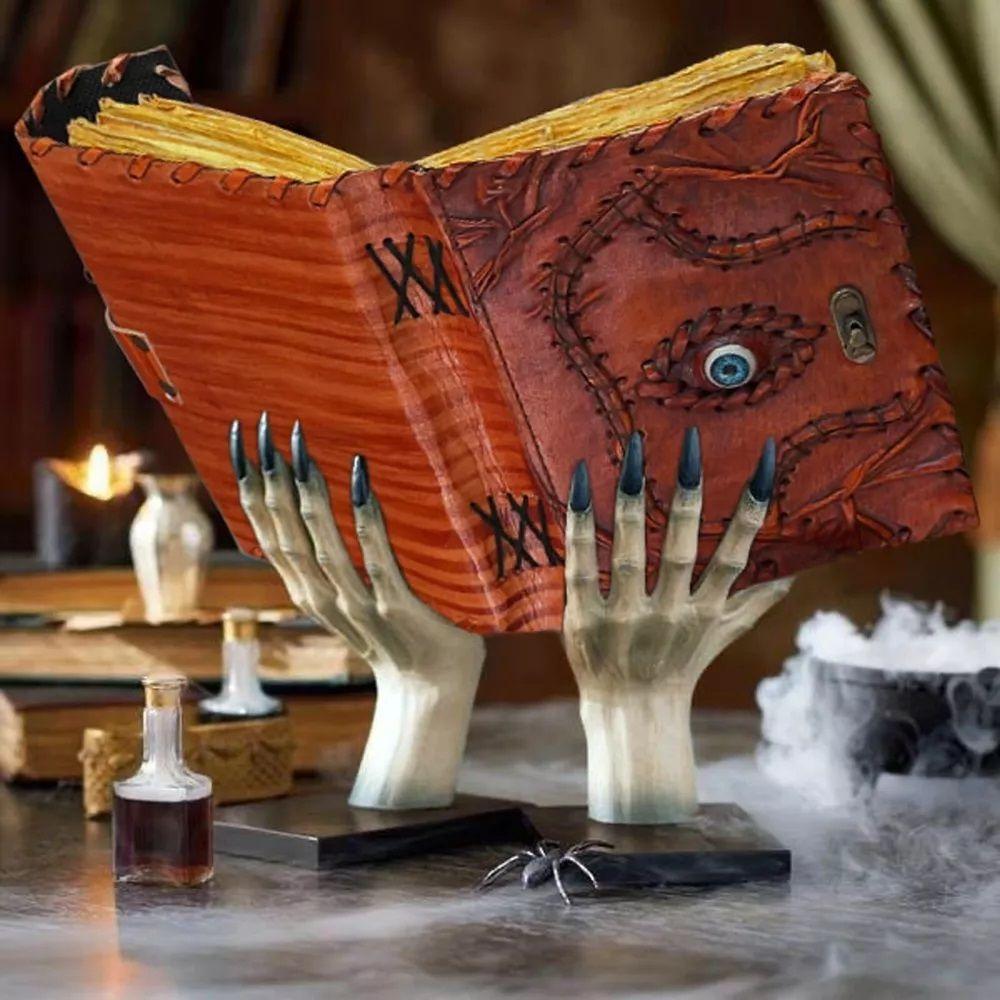 Hocus Pocus Kniha kouzel Hocus Pocus Kniha kouzel Prop