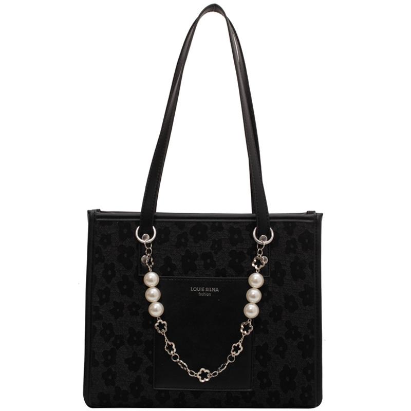 Internet celebrity fashion bag female 2024 new spring large capacity pearl chain shoulder bag niche design underarm bag