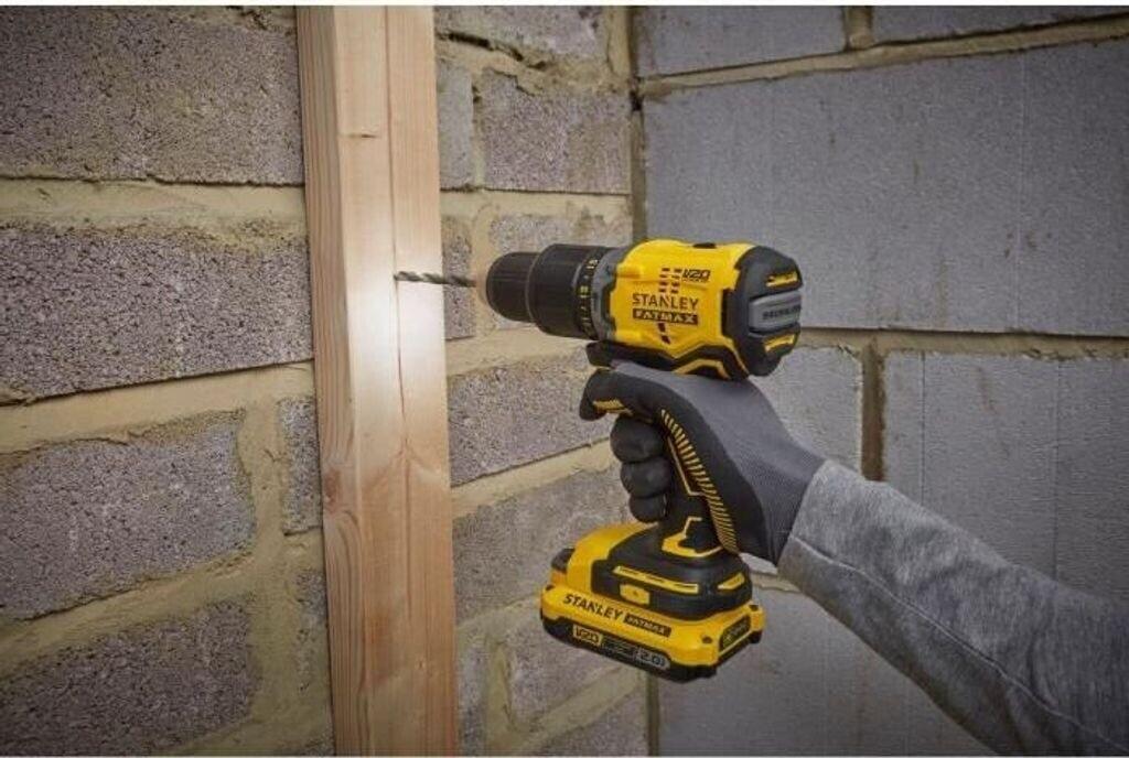 Ударный шуруповёрт Stanley SFMCD715D2K-QW