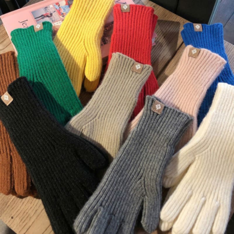 

LALA Finger Touch Knit Wrist Gloves green