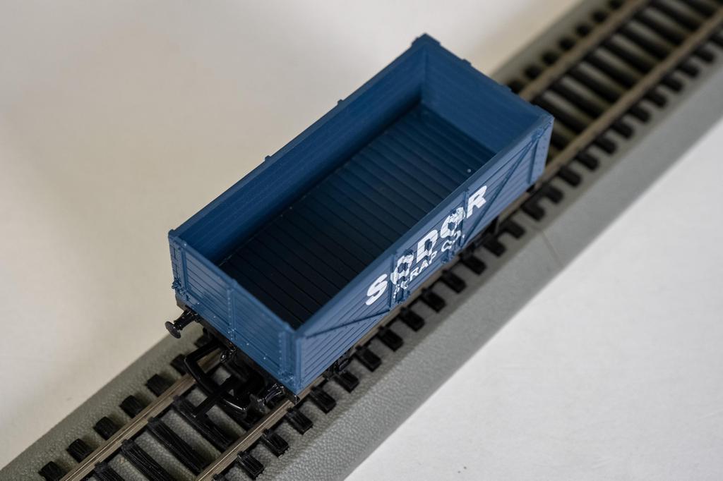 Bachman HO Gauge Thomas the Tank Engine Sodor Open Freight Car Blue Railway Model Freight Car 28-77003