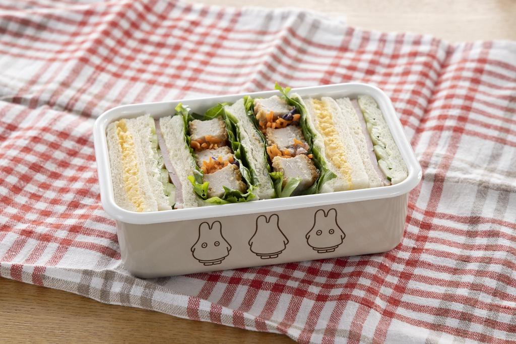 Fuji Enamel Miffy Pastel Storage Container with Shallow Rectangle Square Medium Size Greige Ghost Miffy Enamel Lid,
