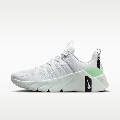 Nike Free Metcon 7 Training Shoes Women s Low Top Ecru/Tranquil Cucumb 36