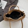 Light Luxury Brand Design Shoulder Bag Retro Tote Bag New High-end Underarm Bag Stylish Versatile Commuter Bag CLE