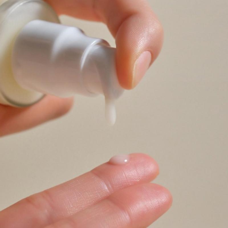The Lab By Blandou Expert Blemish Care Serum 30 ml Ekskluzywny pakiet + bezpłatny wałek do masażu twarzy 