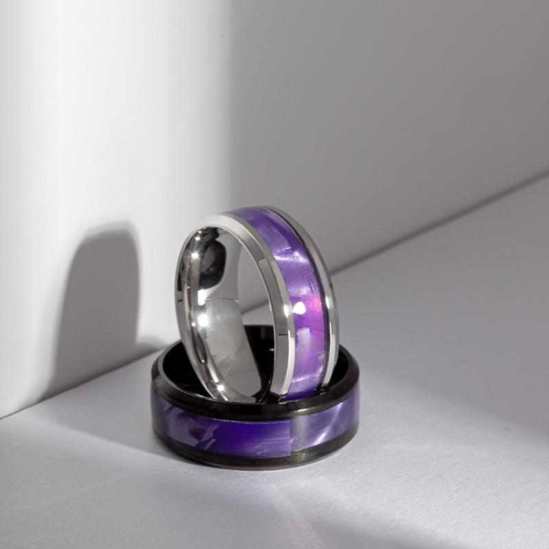 Verfügbar Universeller Edelstahlring für Männer und Frauen Romantischer Schwarz-Violett-Verlauf Hochwertiger Retro-Ring Hochzeits Schmuck