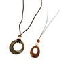 Retro Round Resin Necklace: Versatile, Fashionable High-End Clavicle Chain for Women