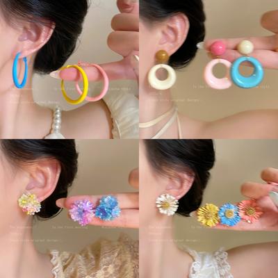 Summer Contrasting Color Circle Earrings Women's Niche Simple Design Earrings 2025 Spring and Summer New Exaggerated Earrings